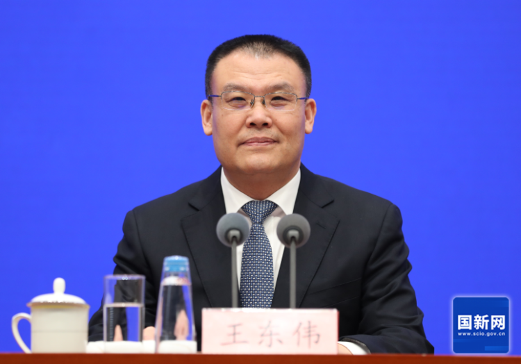 31個省份財政收入全部實現正增長，去年全國一般公共預算收入突破21萬億元