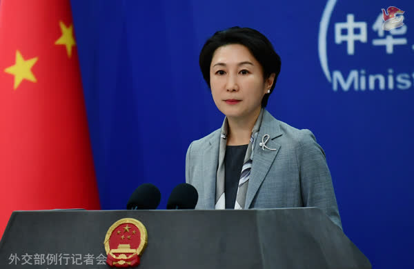 菲方稱中國漁民在黃巖島使用氰化物，外交部：憑空捏造